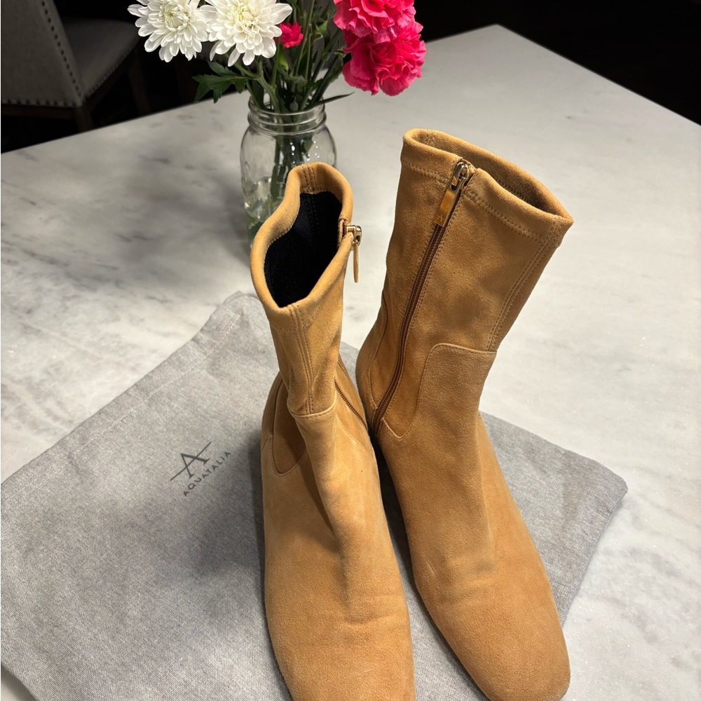 Aquatalia Tan Ankle Booties with Suede Finish